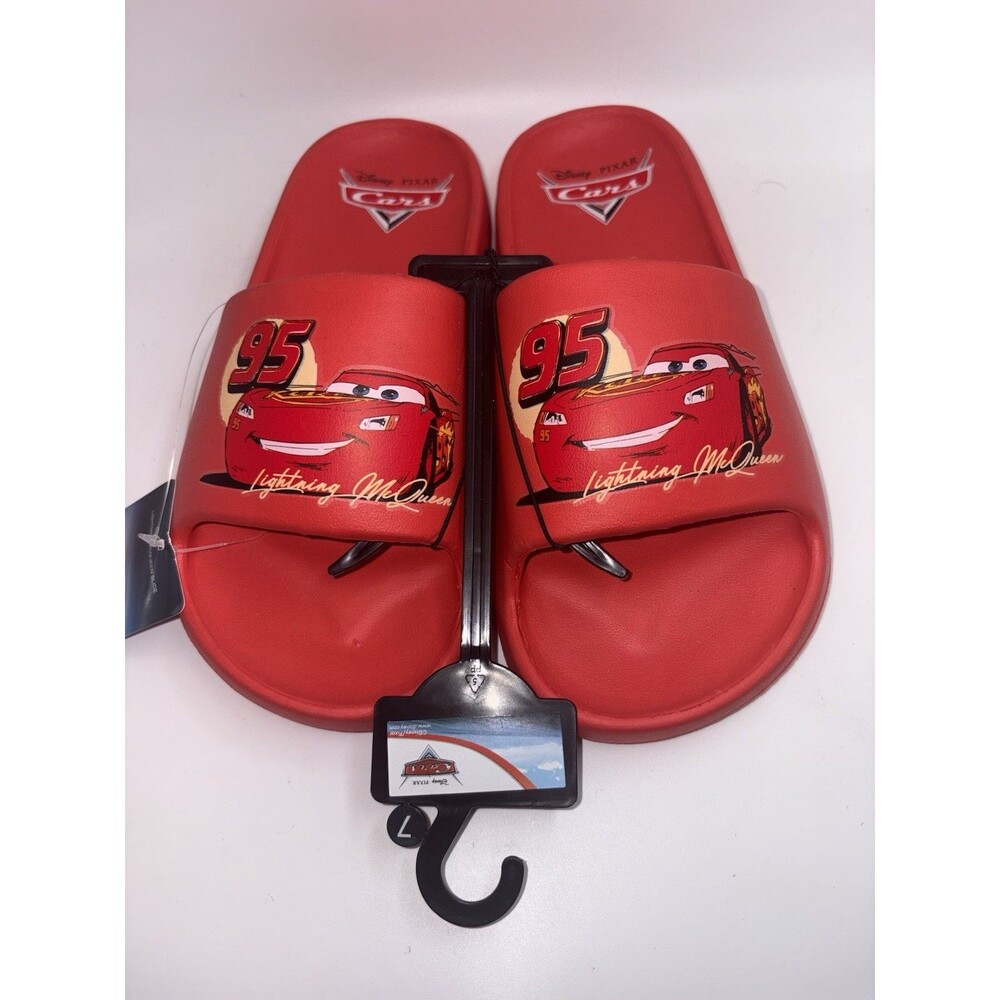NWT Disney Pixar Cars Lightning McQueen Slide Sandals Size 6 Men’s